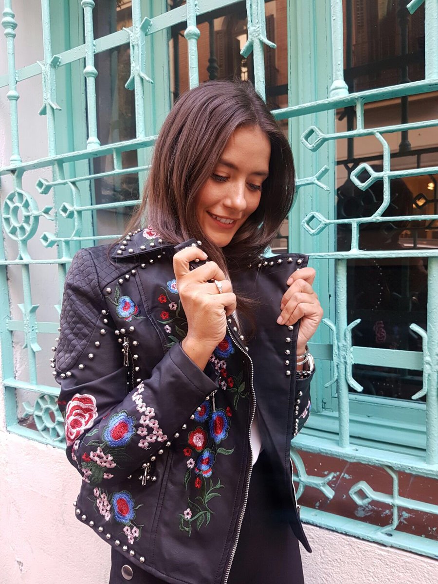 BlogGoldenGirl's tweet photo. Os dejo fotos de mi visita a Madrid en el nuevo post!  @ASMMAGAZINE       https://t.co/9kZqEIcOgi https://t.co/XTsSUrQrPK