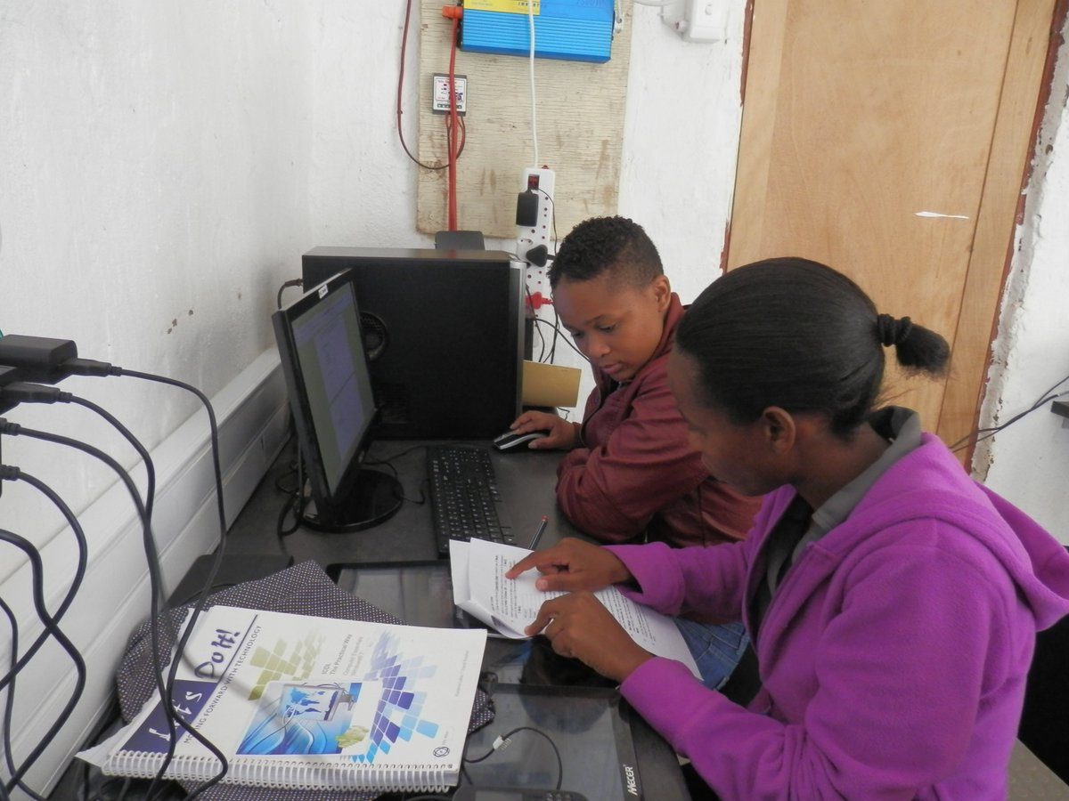 millavanwyk's tweet photo. #PhiliCampus @GwfOnline @LulaniV  ICDL coordinator @LjJonita busy teaching ICDL to her new student from Middelburg #Education https://t.co/GsCUNC1AAM