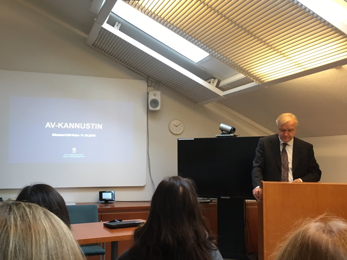 AV_Finland's tweet photo. Minister of Economy Olli Rehn discussing the upcoming film incentive for Finland. @ollirehn @TEM_uutiset @Tekesfi https://t.co/SIQjBMtdVk