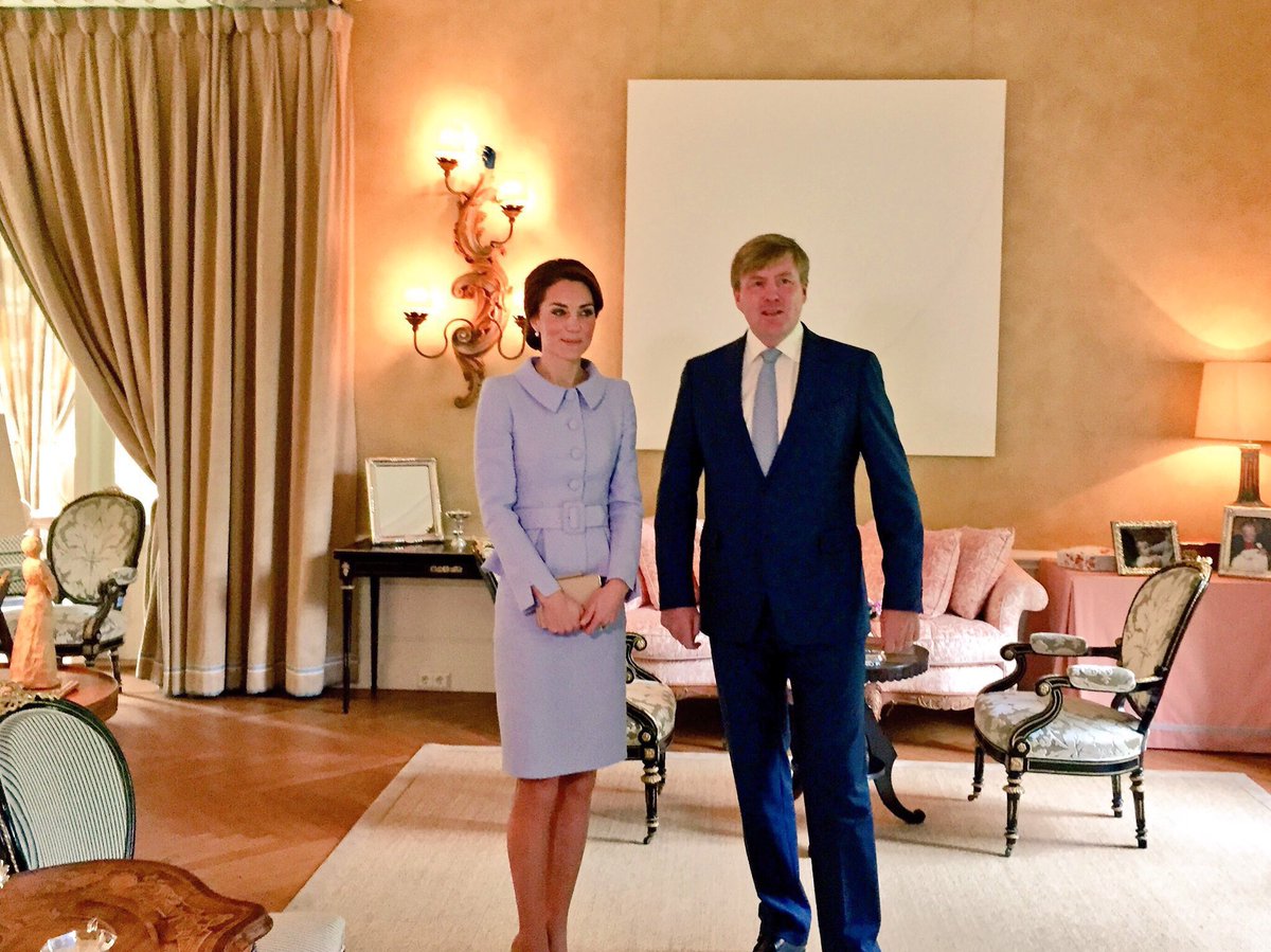 TRHGreatBritain's tweet image. HM King Willem-Alexander and The Duchess of Cambridge will have lunch at Villa Eikenhorst. #RoyalVisitNetherlands