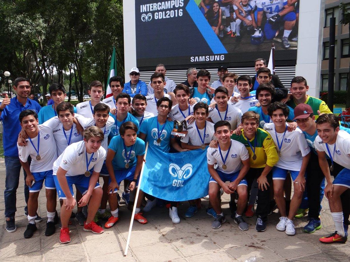 PrepaTecGDL's tweet photo. Gracias por su esfuerzo en este #intercampus2016. Un orgullo para #PrepaTecGDL https://t.co/DwbJJhgsgb