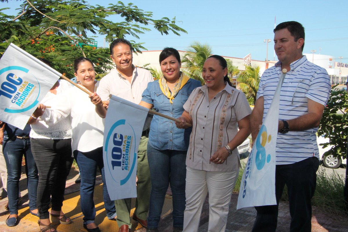 Alecardenasn's tweet photo. Para evitar los "cuellos de botella" en el crucrero de Centro Maya, se inauguró la ampliación de laterales de la carretera federal #PorPlaya https://t.co/rSG9oti4js