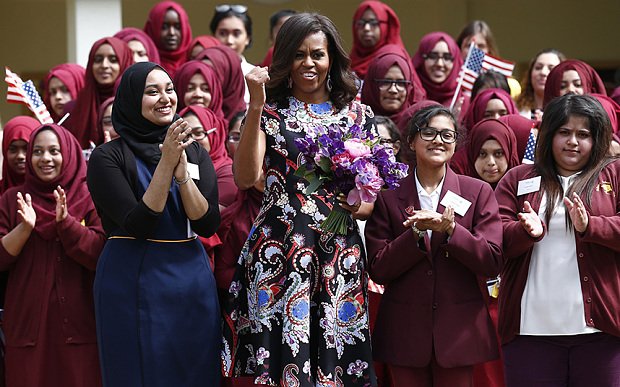 BBCYoungReport's tweet photo. ICYMI - Maisha, Elizabeth, Sumaya and Anisa from @MulberryTH shared memories of meeting @FLOTUS on @bbcworldservice https://t.co/jFdVspfrLp https://t.co/SMQVGxLS5H