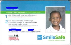 NasiaGyrlNae's tweet image. 10/11/16 from #pictureday 09/12. it's so sad and scary that #smilesafe cards are necessary.