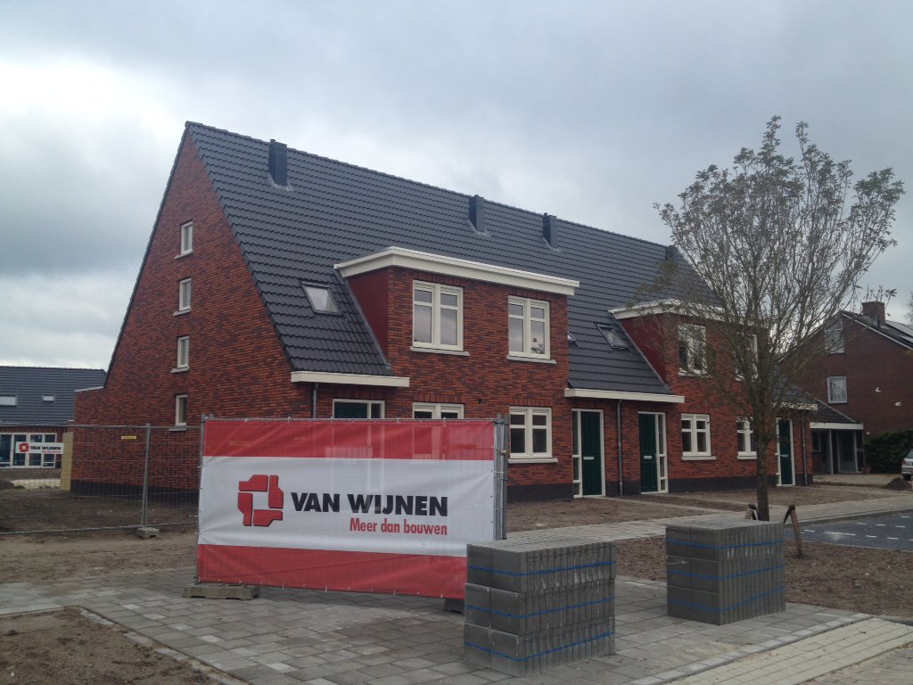 HarmenByl's tweet image. Eerste woning opgeleverd @Sintmapark Tolbert. Gefeliciteerd met jullie nieuwe huis, fantastisch!