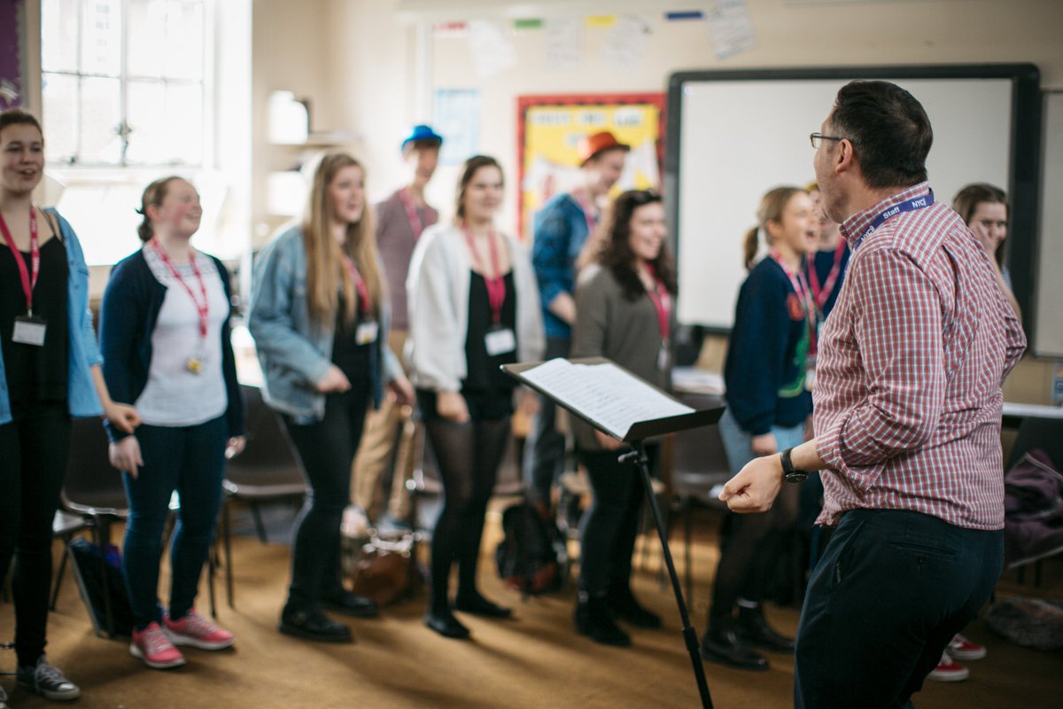 Got what it takes to train and inspire outstanding young singers on our residential courses? Get in touch! nycgb.org.uk/join-us/work-f…