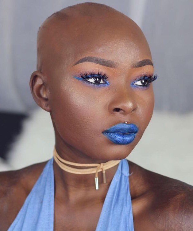 ofracosmeticsza's tweet photo. This gorgeous beauty @shalom_blac using our OFRA long lasting liquid lipstick in "BONDI BEACH" 😍😍😍💄✨ #makeup #beauty #crueltyfree #capetown https://t.co/slBMc3b4iW