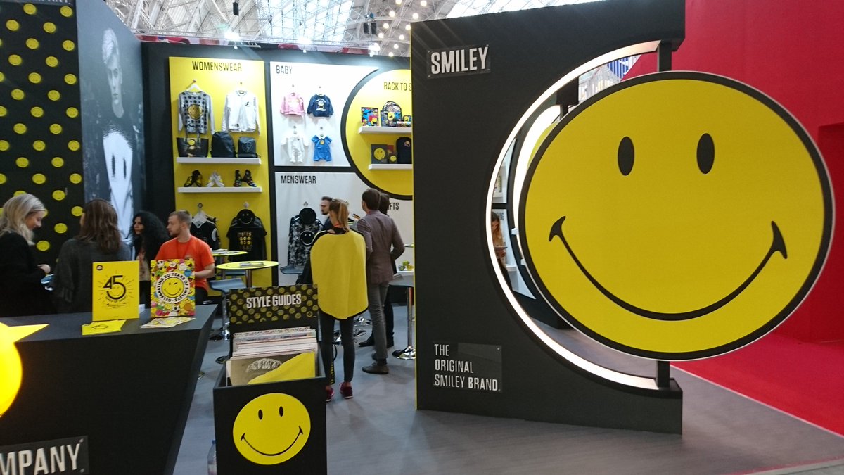 SmileyOriginal's tweet photo. Come on down to #BLE2016 and say hello to the #Smiley team at booth E70! :D https://t.co/KwGhqtx59y @bleurope #Rubiks https://t.co/9uhQrH9Y17