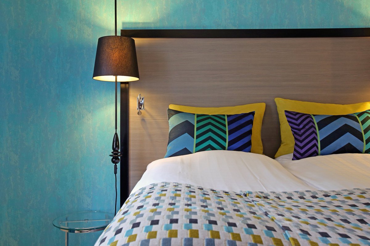 HIP_Hotels's tweet photo. Nothing better than to fall asleep in a colourful room!
[#WorldinColour at @AndersenHotel #Copenhagen #Denmark] https://t.co/5xC8qR9dyD