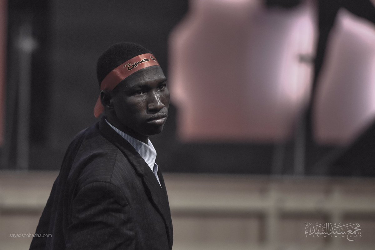 صور إحياء الليلة التاسعة في #مجمع_سيد_الشهداء
لمشاهدة الصور sayedshohadaa.com/2016/10/11/