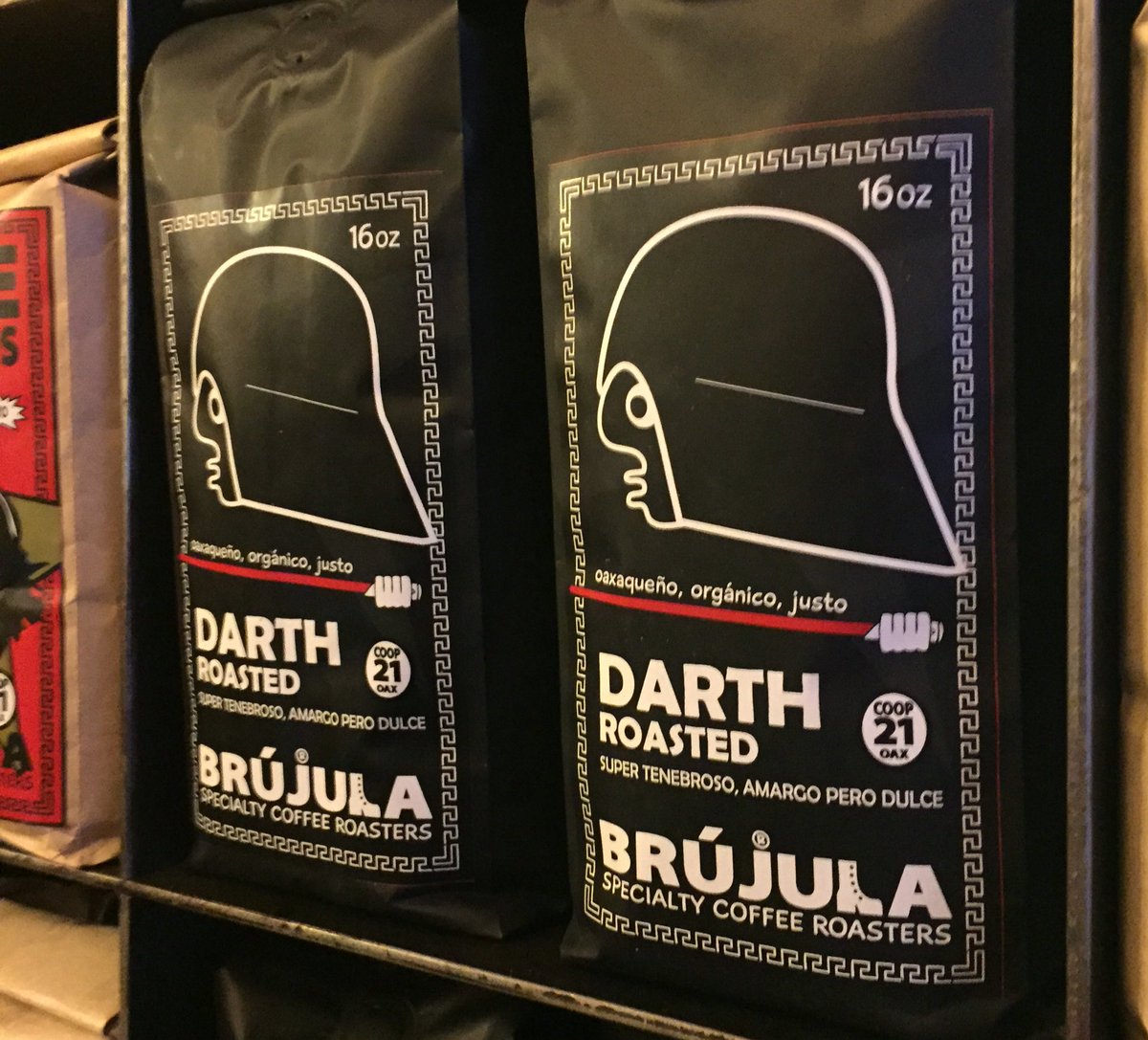 heidicortes's tweet photo. ¡Buenos días! Café para empezar el día ☕️ #FelizMartes #morning #coffee #dark https://t.co/Kbmia2TIL5