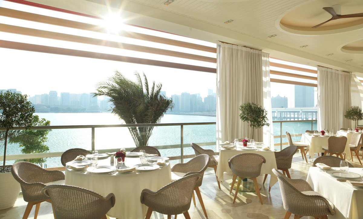 FSAbuDhabi's tweet photo. Cafe Milano opens its doors tomorrow! Join us and see why Cafe Milano is the place to 'see and be seen' #CafeMilano #FSAbuDhabi #FourSeasons https://t.co/FiZ9loMCqi