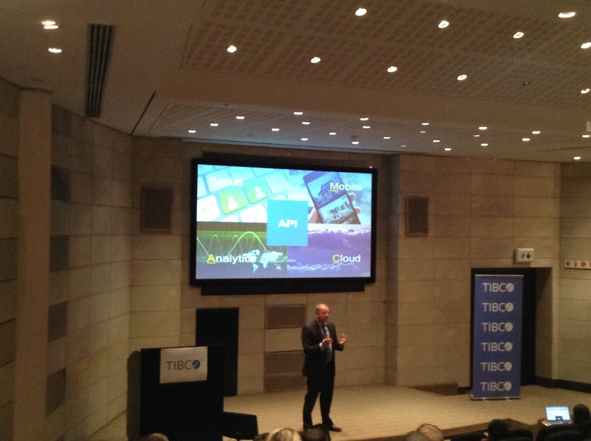 AKB_786's tweet image. Digital is happening fast,You need to connect to your ecosystem to leverage your value chain, interconnection.Maurizio Tibco #ITWebDigital