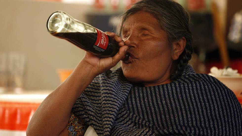 materia_ciencia's tweet photo. La OMS pide un impuesto del 20% a las bebidas azucaradas para “salvar vidas” https://t.co/DpGtivR82d https://t.co/xotr15nC3q