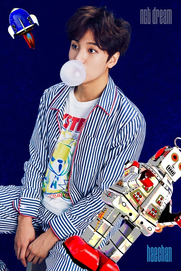 NJMCPF's tweet photo. °kim donghyuck
 °june 6, 2000
 °lead vocal
 °from jeju (like boo)
 °sassy boi
 °savage is his 1st name
 °self-proclaimed visual https://t.co/fkKbU1h6e1