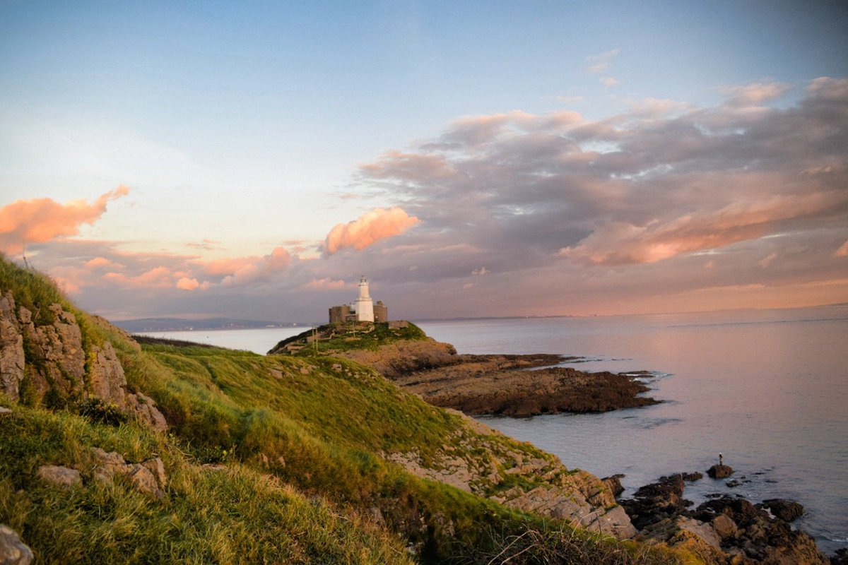 <a href="/GowerLive/">Gower Live</a> <a href="/therealgower/">Gower Peninsula</a> <a href="/Gowerdragons/">Gower Dragons</a> <a href="/thisisgower/">This Is Gower</a>