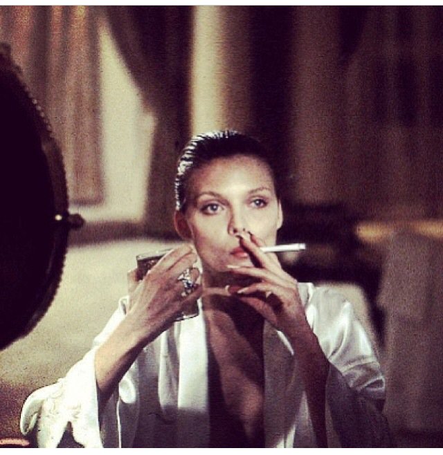 Chic cigarette breaks ft. Michelle Pfeiffer #RacilIcons 🚬