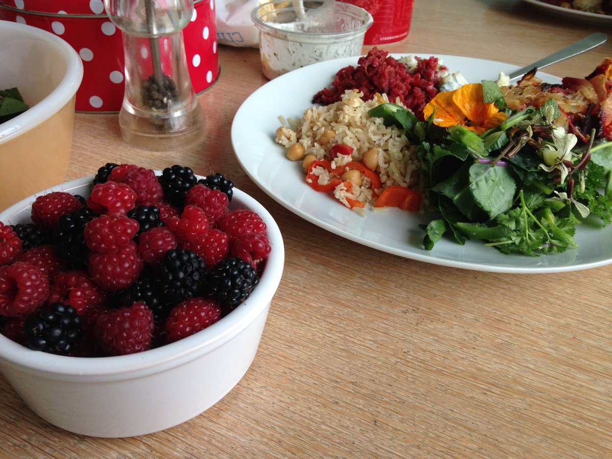 TheTransferBrum's tweet image. "Ludicrously tasty" says #coworker @RachelGillies. #Sharedlunch at @OPWTransfer often is. #Homegrown &amp;amp; #organic