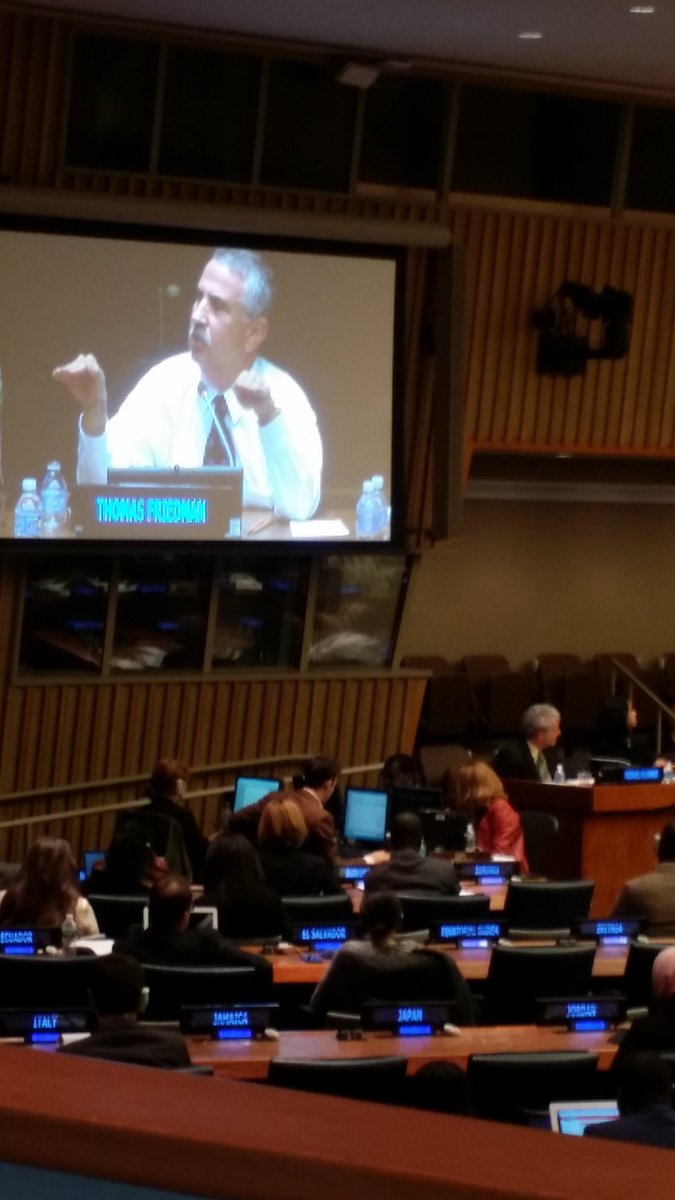 Hanshall's tweet photo. Thomas Friedman of NY Times speak at the UN on new book "Thank you for being Late" - A powerful New World Vision. #ecologyissues https://t.co/2u1tXKotsg