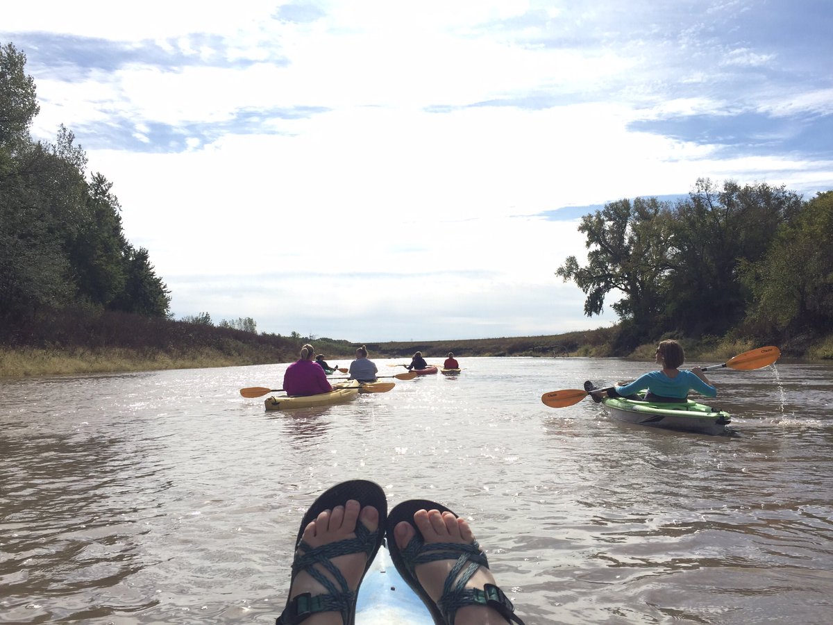 Megan_Skeen's tweet photo. @KSUFSHS110 #THPlay Kayaking with friends and family is a great form of play! You get to splash each other, relax, and discover new places! https://t.co/3oGNqUgeyJ
