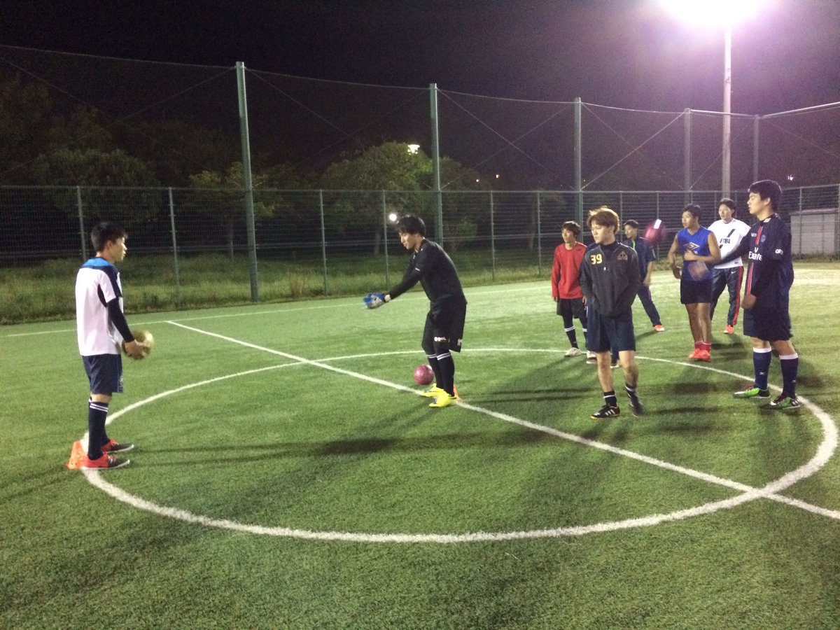 fc_unify_2015's tweet photo. 今日は新しいメンバーが加わりました👌🏻フレッシュな最年少🌟
とても冷え込み足をつった方などいたましたが来週も活動あるので体調には十分気をつけてくださいね🤐
#FC・UNIFY #ひとつになる #メンバー募集中 #垂水スポーツガーデン https://t.co/Sm1bgOsUXx