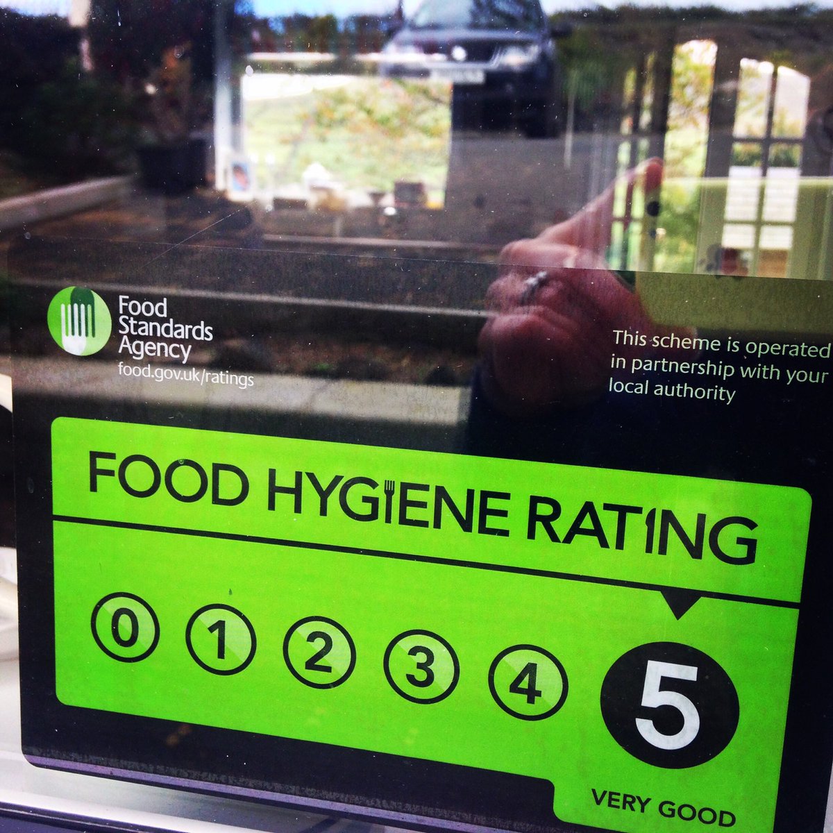 thewomanextdoor's tweet photo. So proud to display this sign. Whilst I spend a huge amount of time on the creative aspects I never overlook the basics! #CleanJam https://t.co/3FfeIYEuY7