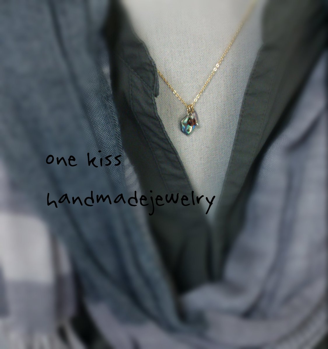 tomooneheart63's tweet photo. No.1 オーロラシェルのネックレス♪自然の作り出す色彩の豊かさを楽しんで頂きたいヽ(*´∀`)ノ #ミンネ #ハンドメイド #seaopal https://t.co/F90FooS7X7