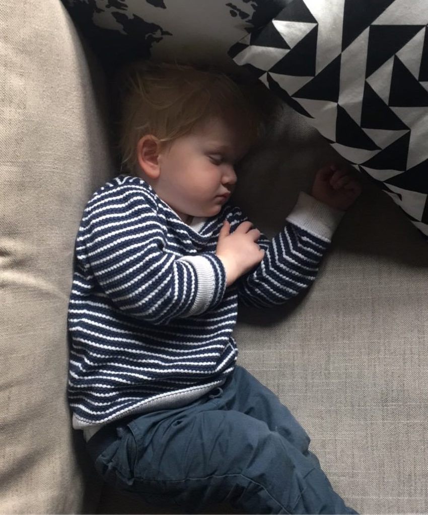 amyannerose's tweet photo. Sleepy butter bean ❤️ https://t.co/Jnwp4CQmif