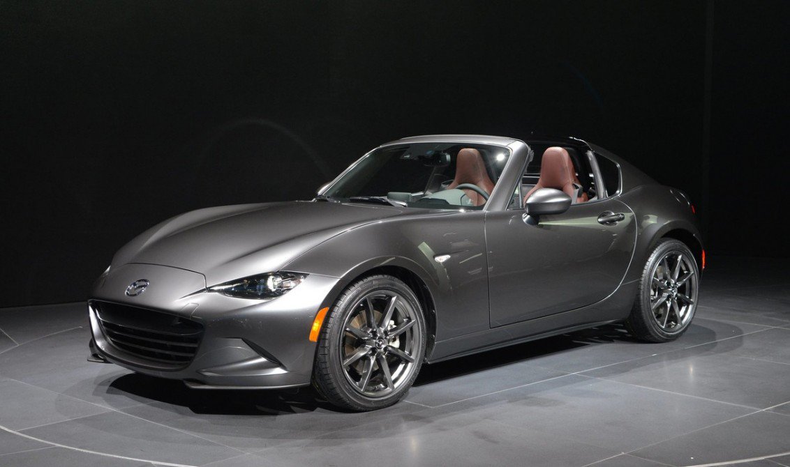 DriversMagazine's tweet photo. https://t.co/89f3gBFsoX 2017 #MazdaMX5RF Prices Revealed for UK @mazdanewsblog @Mazda_PR https://t.co/zH8mLSL3Vm