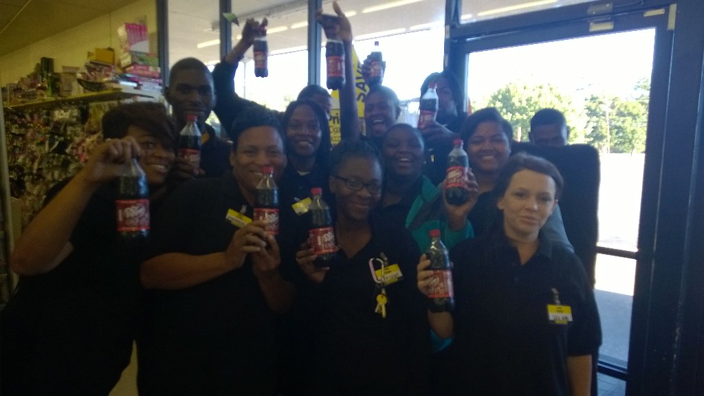 SPHaynes156's tweet photo. The crew at #9013 just all got a Dr. Pepper for my HSAP meet to helping reduce shrink! https://t.co/pxZKdl7Uzl