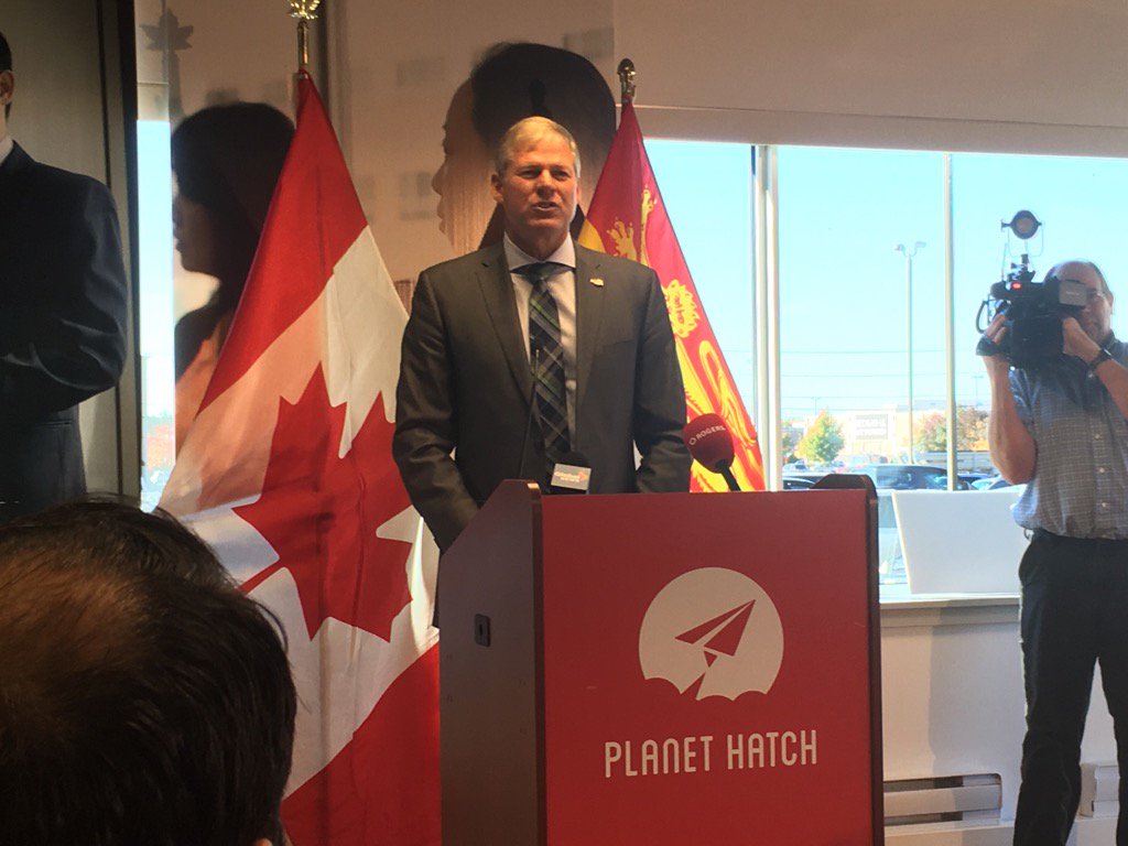 MPetersChamber's tweet photo. Thank you @Stephen_Horsman for helping us launch #SuccessionConnect and for @Gov_NB support! @Fton_Chamber https://t.co/UlJWdfArVs