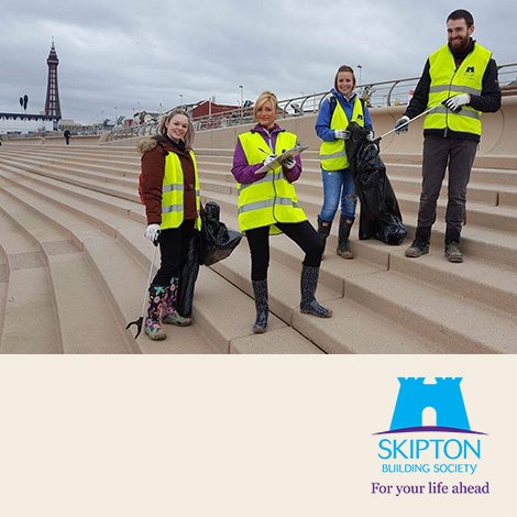 skiptonbs's tweet photo. Our Head Office colleagues have been cleaning Blackpool beach today. They collected a tonne of rubbish - the weight of 2 adult polar bears! https://t.co/0Tbyhnunmi