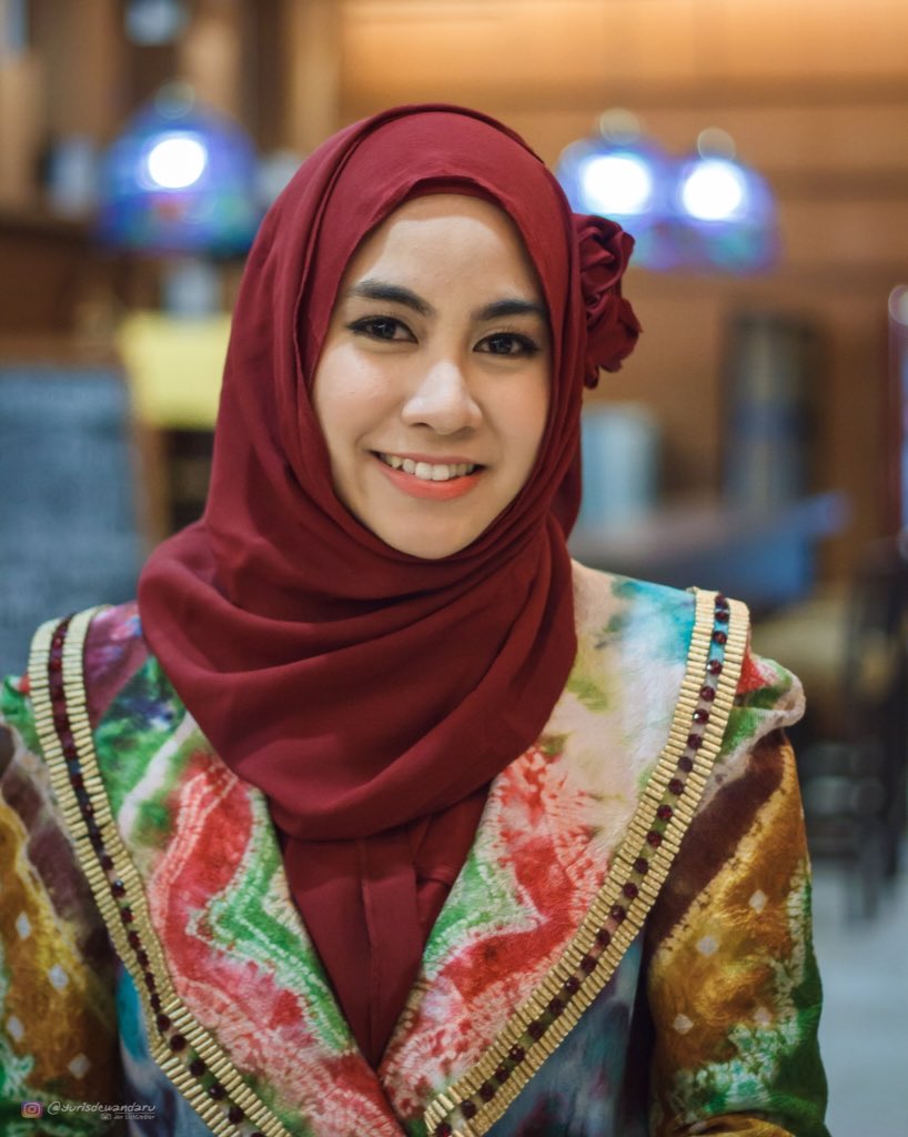 ❤️😍 her smile, her eyes and her bunny teeth.. 💛💚💙💜 <a href="/AnisaRahma_Adi/">Anisa Rahma Adi</a>