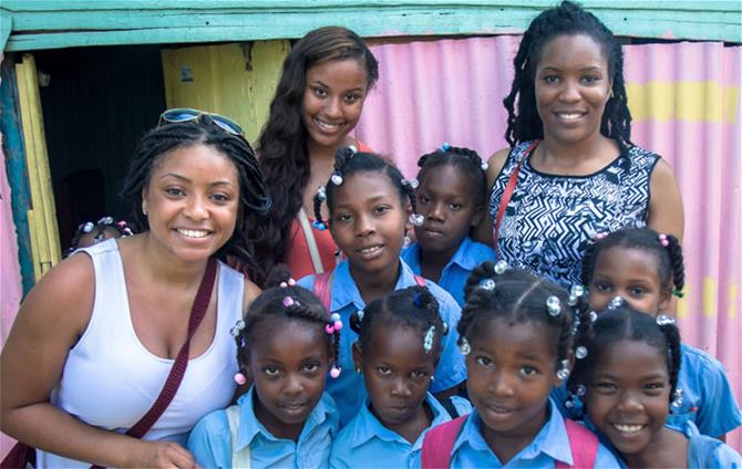 SpelmanCollege's tweet photo. Every girl around the world deserves an education. How are you supporting equal rights for girls? #DayoftheGirl #SpelmanForEquality https://t.co/WNElparm8S