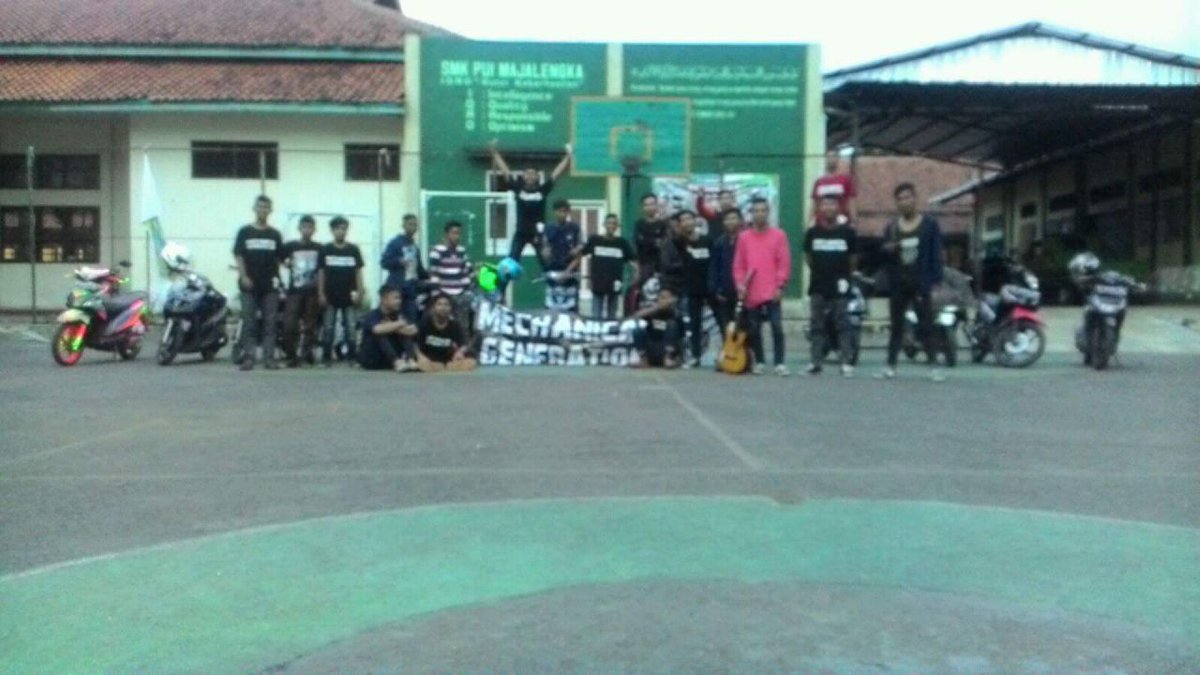 r_kezz's tweet image. Modis ? Enya da geus Lalulus :v 

#SMK73Majalengka #MachineOne