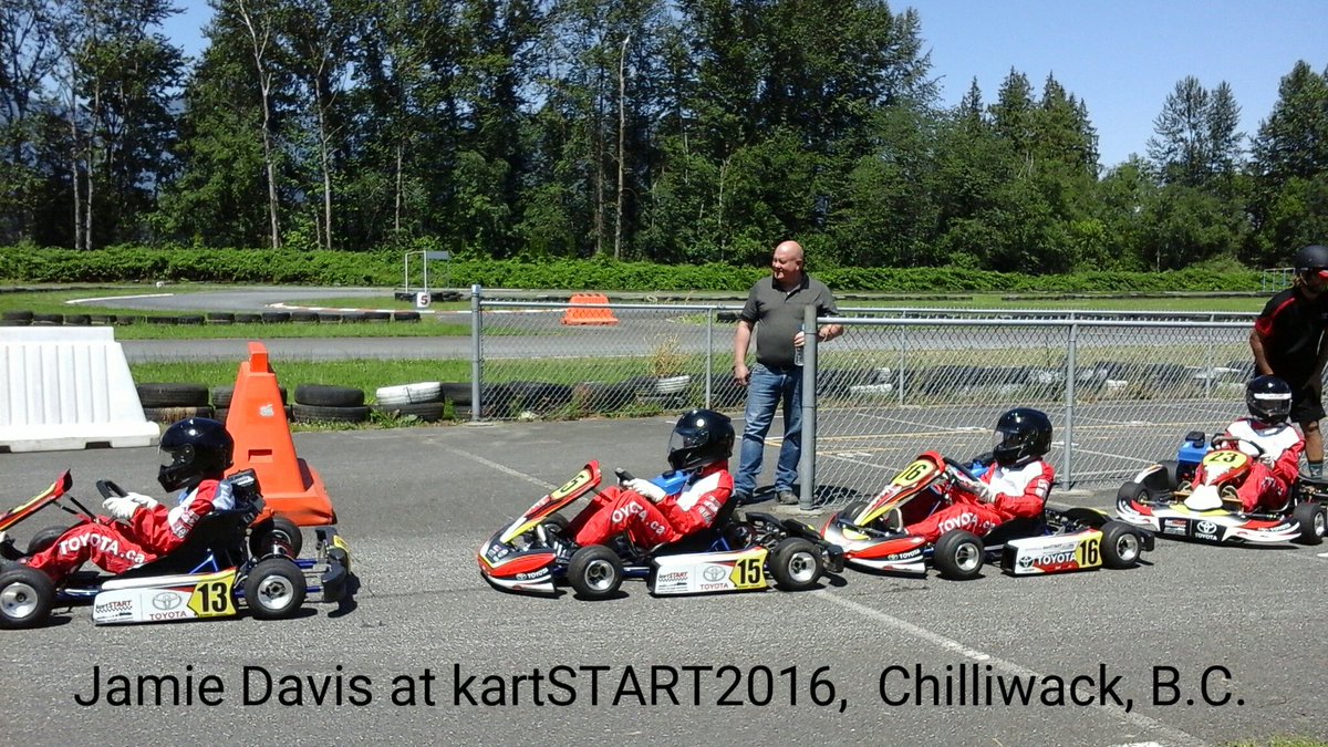 kartSTARTca's tweet photo. Watch an all #New @HWYThruHell tonight at 10pm ET #JamieDavis came to visit us at #kartSTART2016 @ToyotaCanada #Wow https://t.co/gwfHTFankk