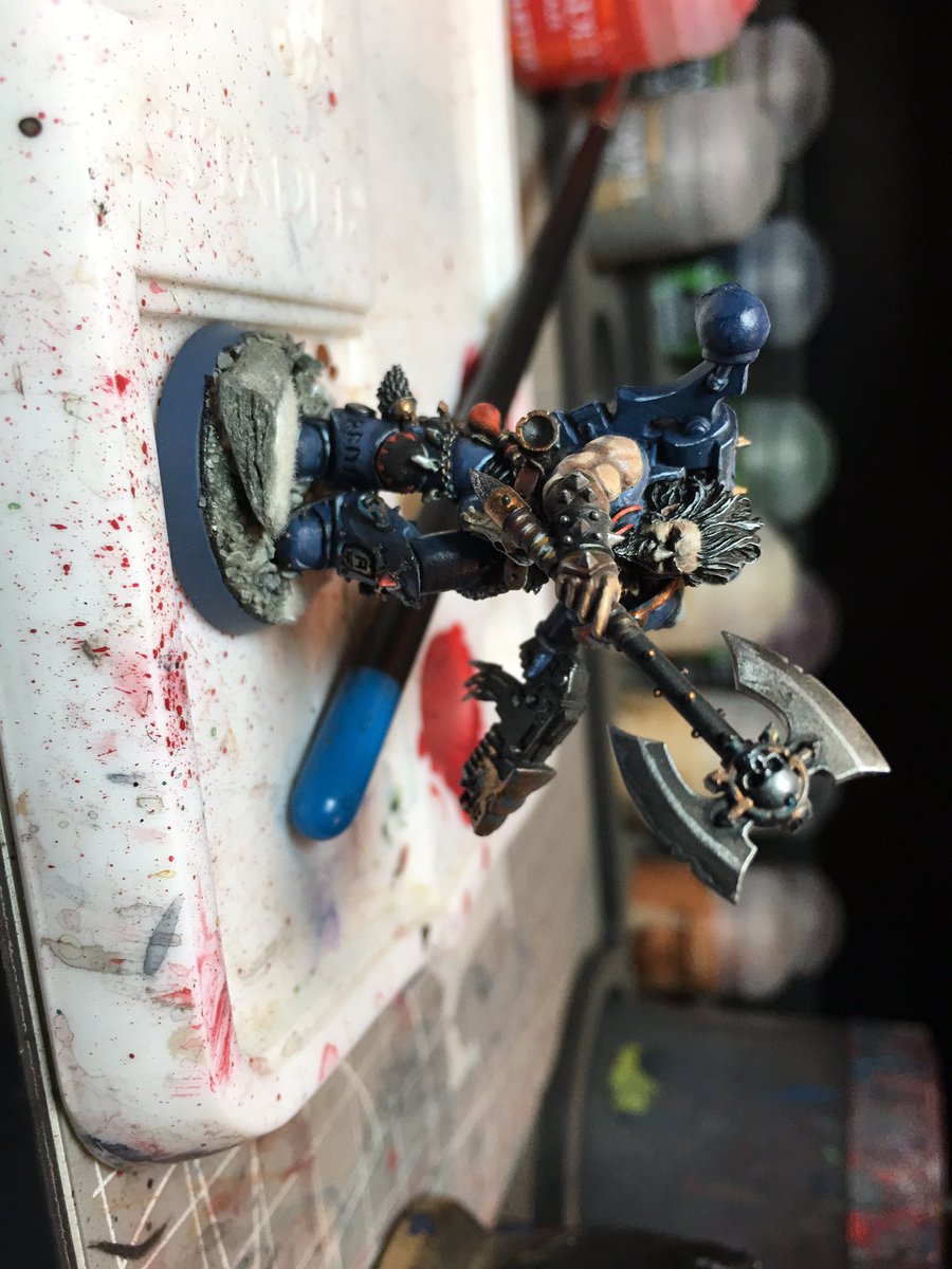 _barefootdragon's tweet photo. Chaos lead Dark Wolves space marine. #40K #warhammer #tabletopready #theycantallbegoodguys https://t.co/Vr76jg4qpU