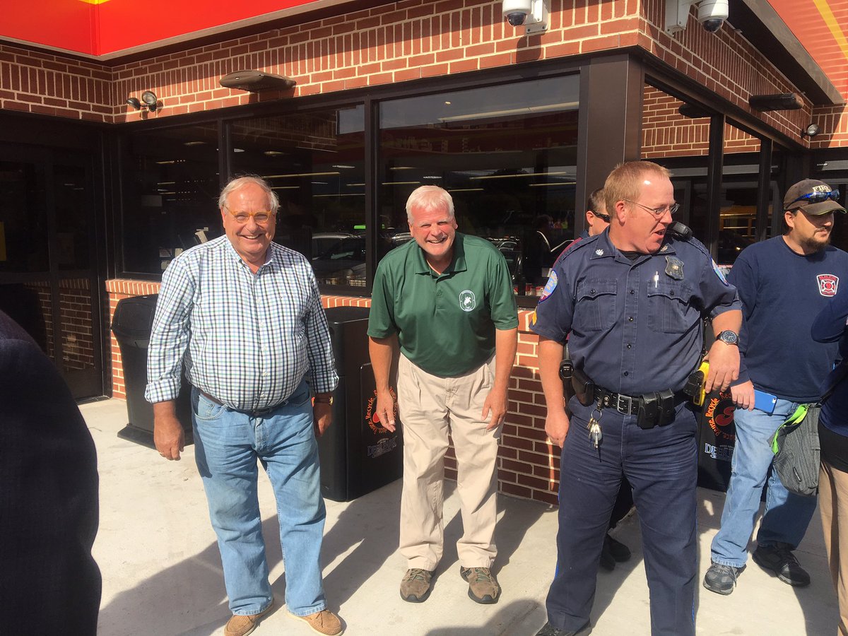 Congrats to @RuttersFS on opening their 64th store, right here in #Mercersburg. Thanks for their support of local organizations. #welcome