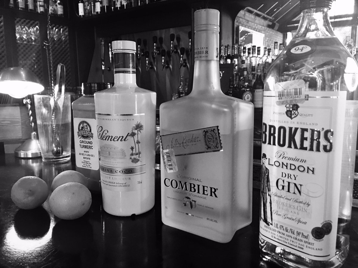 Having cocktails at <a href="/hunkydoryhtx/">Hunky Dory</a> isn't the worst thing that's ever happened on my life. <a href="/SportsMT/">Matt Thomas</a> <a href="/SportsTalk790/">SportsTalk 790</a>