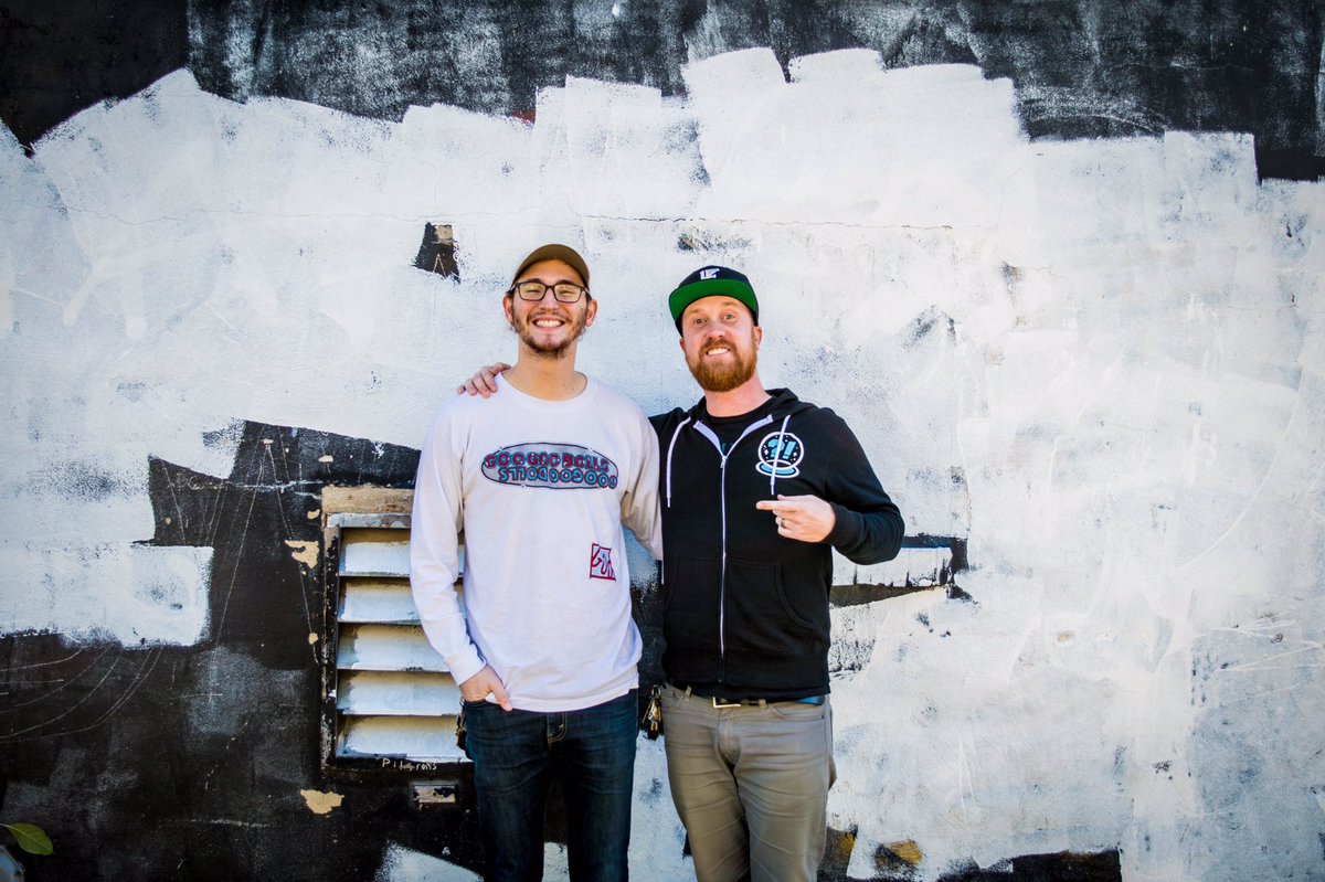 THESTRANGEHOUSE's tweet image. New episode w/@RyanScottGraham of @SpeakLowMusic. Thanks again, Ryan!

Listen - apple.co/2dI8CbM

📸: @Jacoboyd