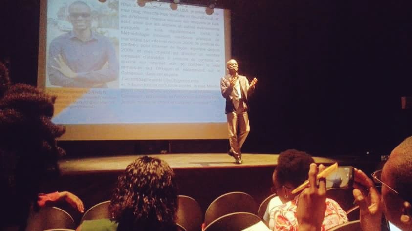 leconomie_cmr's tweet photo. Félicitations à toute l'équipe #BlogForumDla pour cette performance! Nous sommes heureux d'être à vos côtés 👌
#digital #blogging #Cameroun https://t.co/n0R9DdNqfB