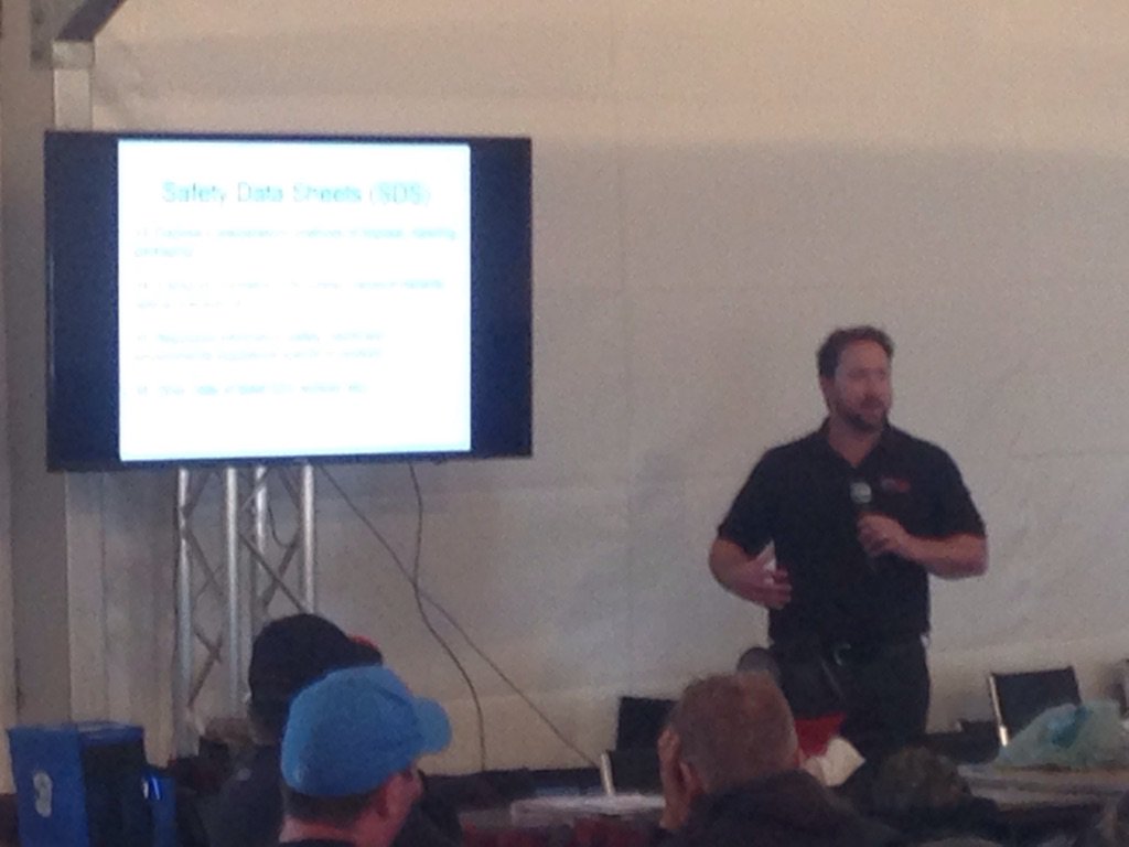 SS_TrainingLtd's tweet photo. Check out these photos of Dan Latremouille from #SurvivalSystemsTraining delivering #WHMIS with #GHS training to #IrvingOilRefinery workers! https://t.co/r4TxLHrU9b