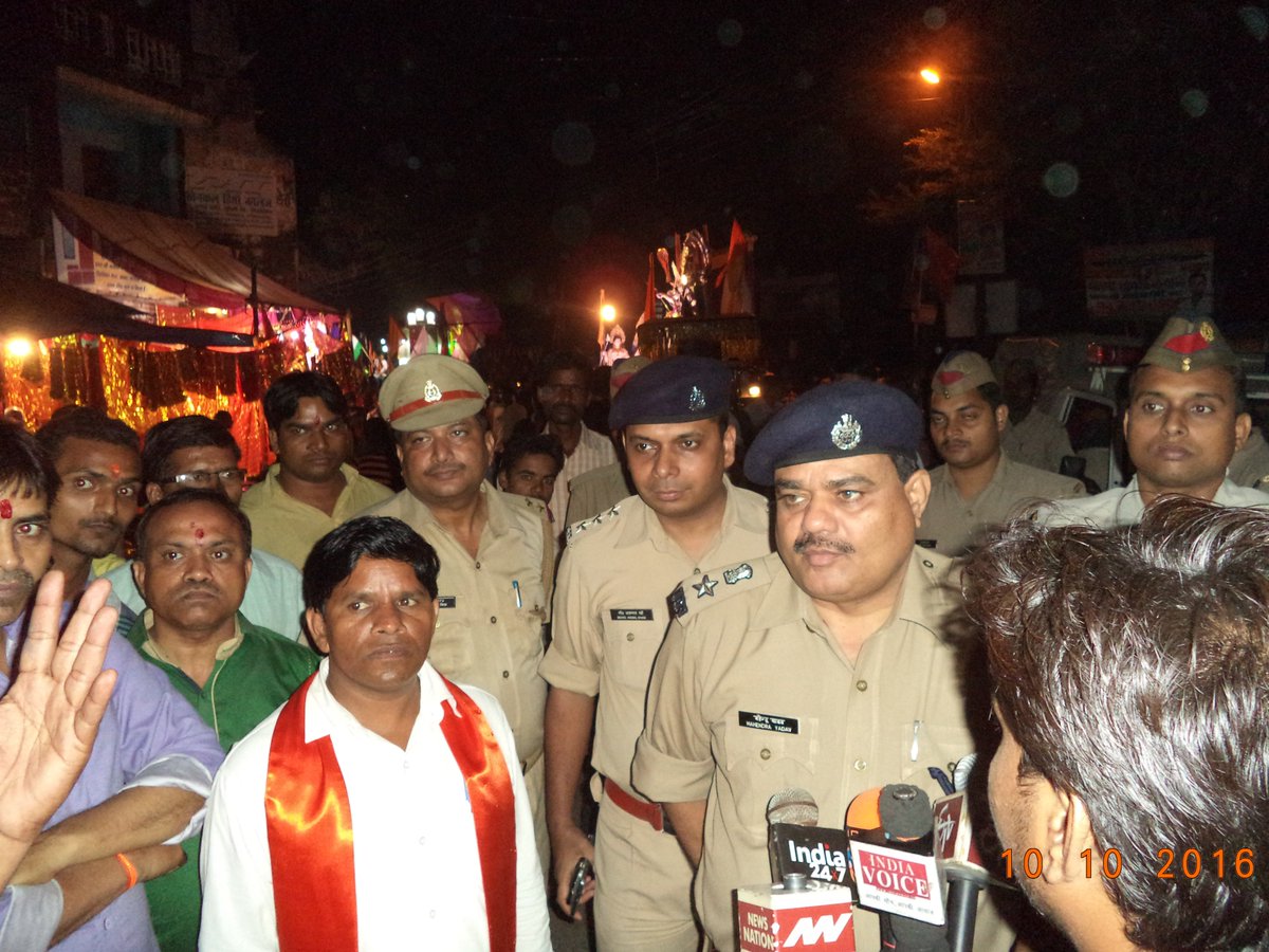 During Dashahara Murti visarjan PS &amp; Distt Siddharthnagar S.P. Siddharthangar Sri. Mahendra Yadav IPS