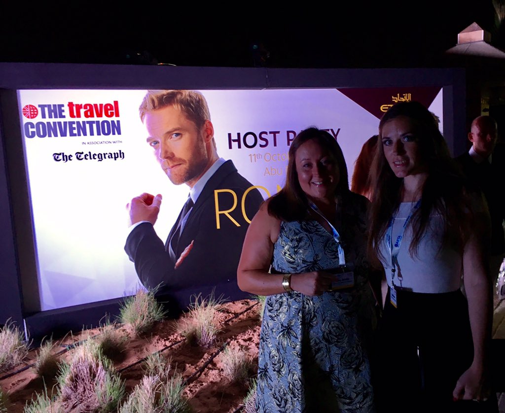 LauraCann5's tweet photo. RONAN!!! Ekkkk #abta16 https://t.co/5aCvxpLBb2