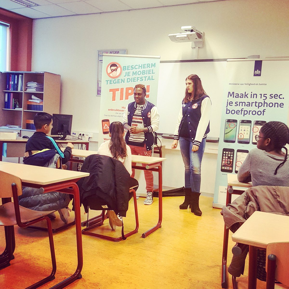 Van die informatieve dinsdagochtend dingen
Vandaag de laatste dag voor deherfstvakantie gerockt met het team!
DOE JE BEST OP SCHOOL!
Dreams!
