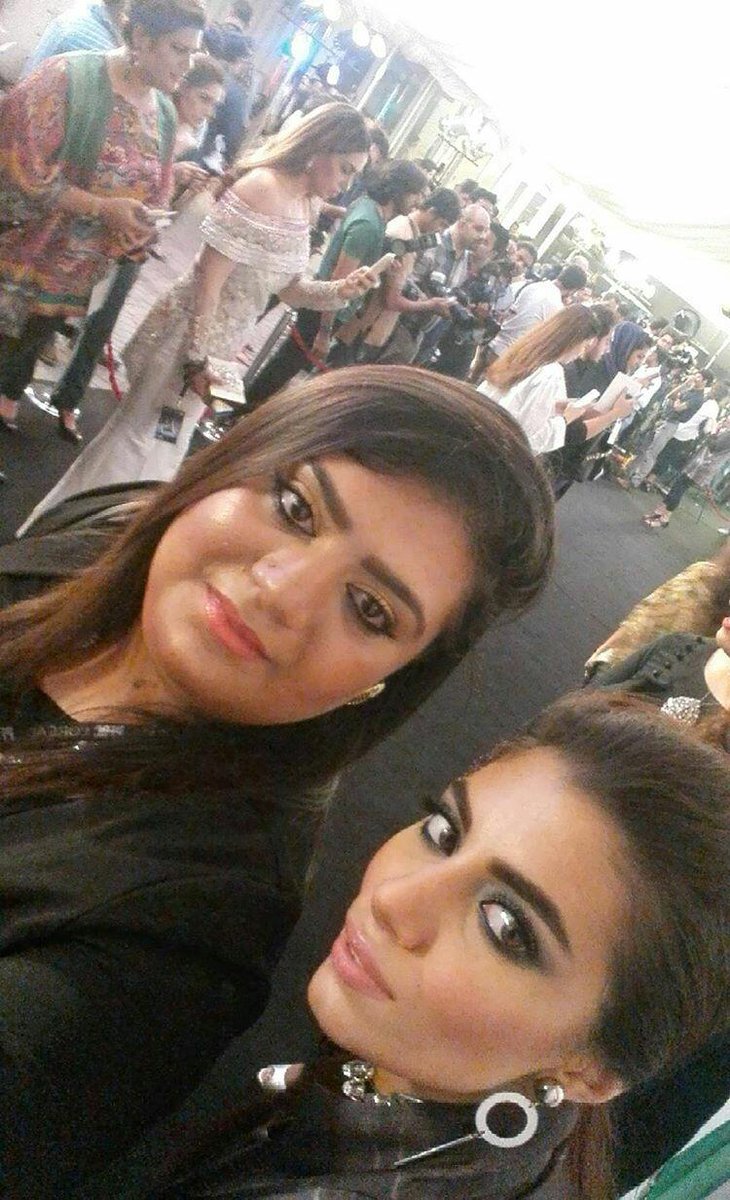 bushrasheikh86's tweet photo. With the absolute #stunner @ZaraPeeru!:)
#bsheikh #couture #fashion #trendsetting #beauty #makeupjunkie #makeupaddict #stylista #plbw2016 https://t.co/t1O36jFSCH