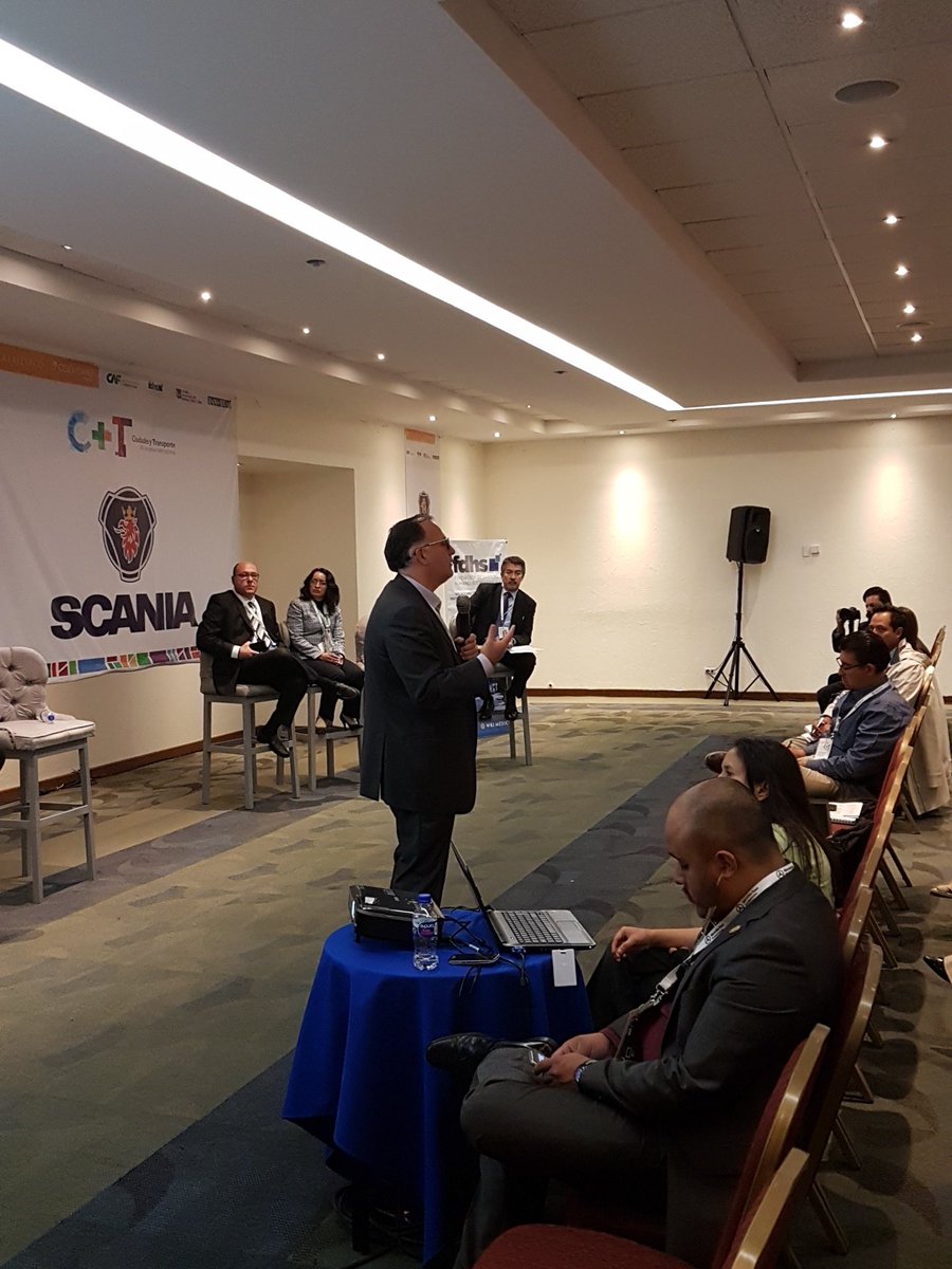 <a href="/Grupolalamex/">Grupo Lala Mexico</a> participa en el Panel sobre carga urbana sustentable. <a href="/CongresoCyT/">CiudadesyTransporte</a>