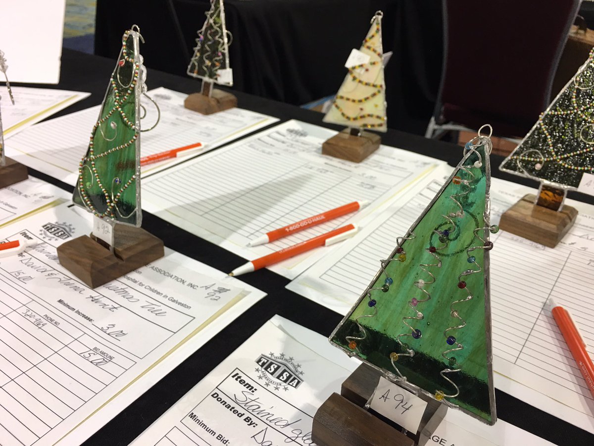 Access_Dallas's tweet photo. How about something handmade? #bigideas16 @TSSATweets https://t.co/2lEETIvdIt