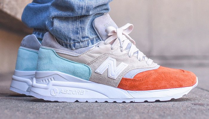 KicksDeals's tweet photo. 👀 @RonnieFieg delivers a fresh look at his upcoming "Cyclades" New Balance 997.5 collab release. https://t.co/FBIz6KwiRG