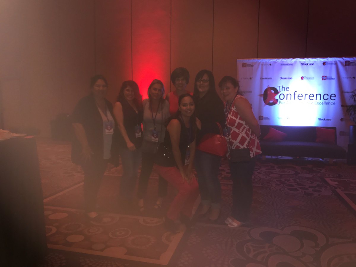 erika_erurena's tweet image. Thankful for the opportunity to attend this great conference! @missjoanne1! #LoveWhereYouWork #adminconf #officedynamics